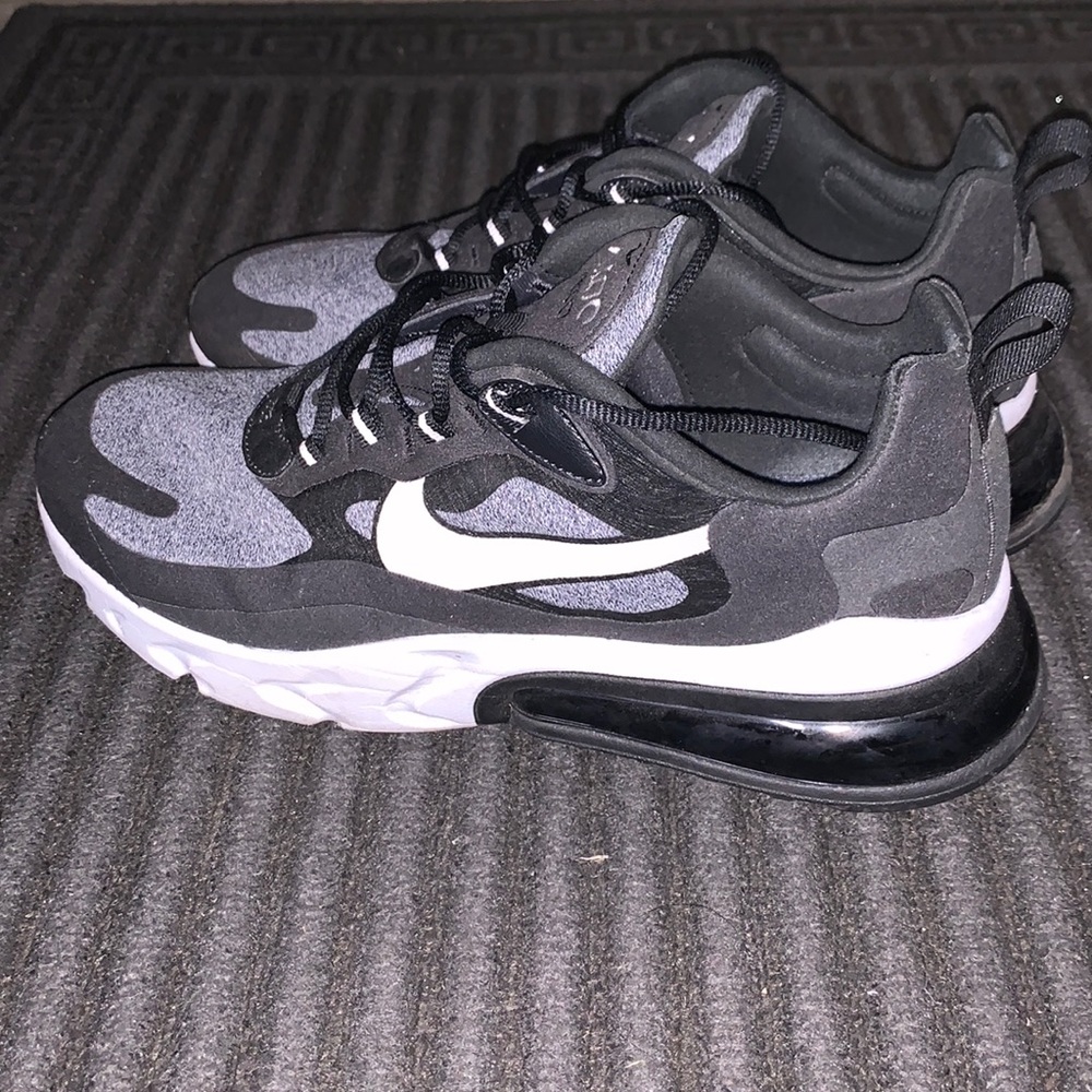 Nike Air 270 Reacts